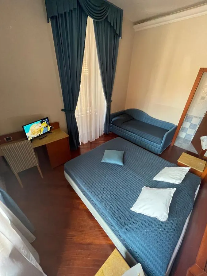 3Rd Floor 69 Manin Street Ξενοδοχείο Ρώμη Πανσιόν